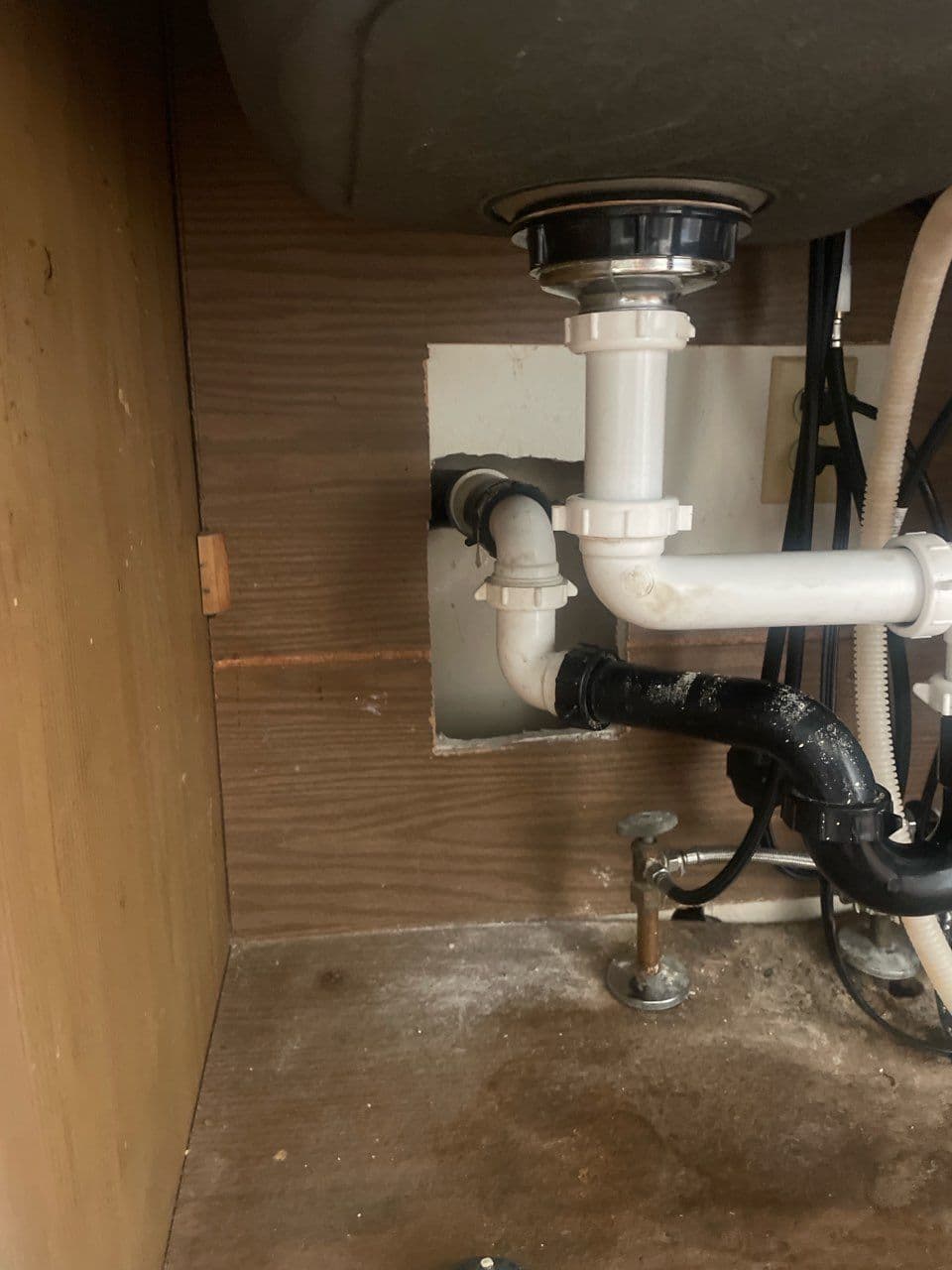 Fixing Kitchen Drainage with Expert Plumbing