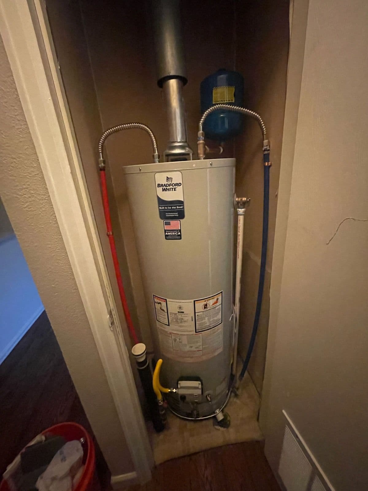 Project Expert Water Heater Replacements Elevate Your Home Comfort image